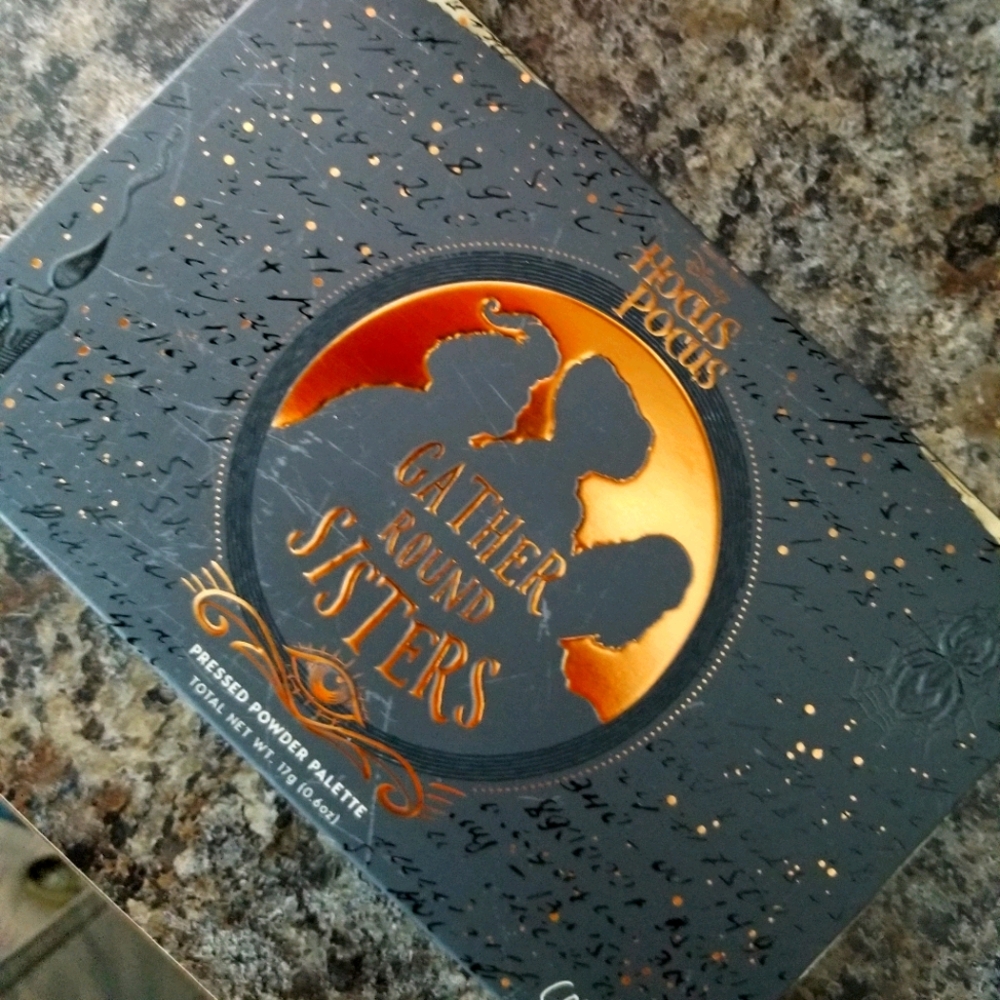 Colourpop Gather Round Sisters Palette